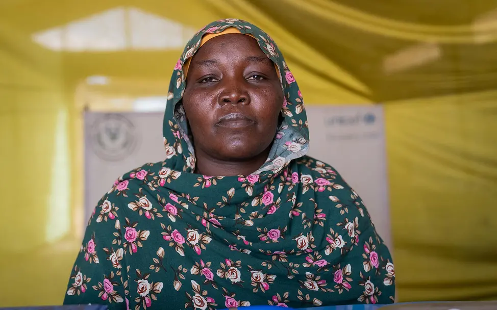 Hebamme Amina | © UNICEF/UNI941778/Jamal Hebamme Amina im Profil