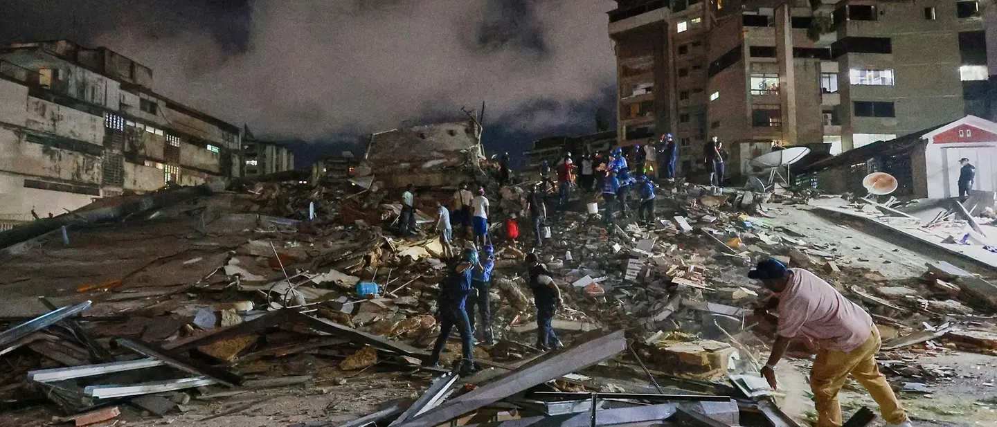 Starkes Erdbeben in Venezuela | Javier Campos/AP/dpa Zerstörte Häuser in Venezuela